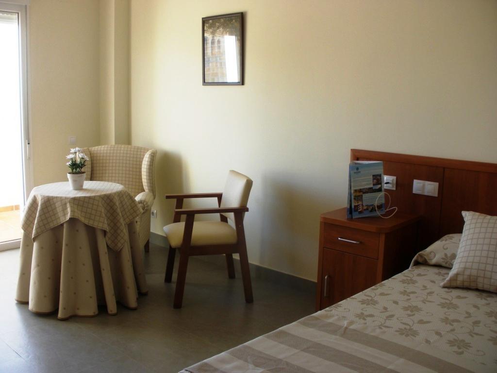 Ballesol Costablanca Senior Resort Mayores De 55 Anos Cala de Finestrat Quarto foto